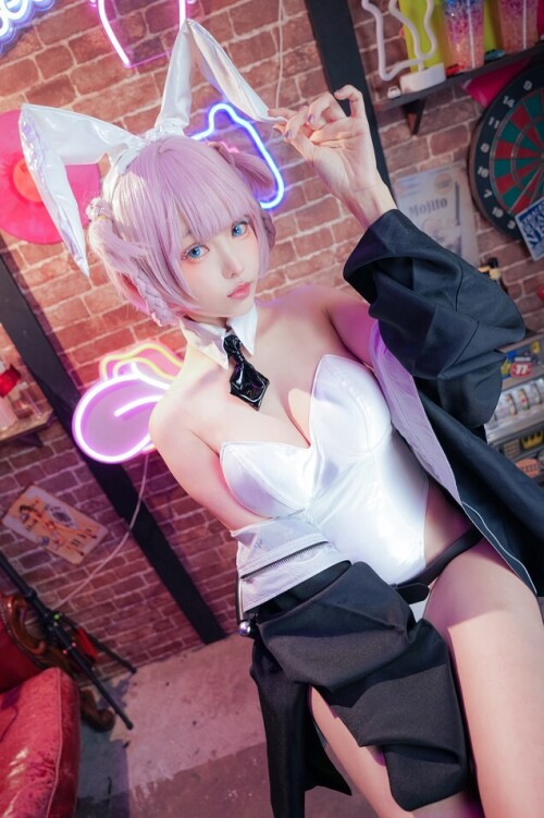 ElyEE子 - Nazuna (Bunny & Night) 预览展示图 1