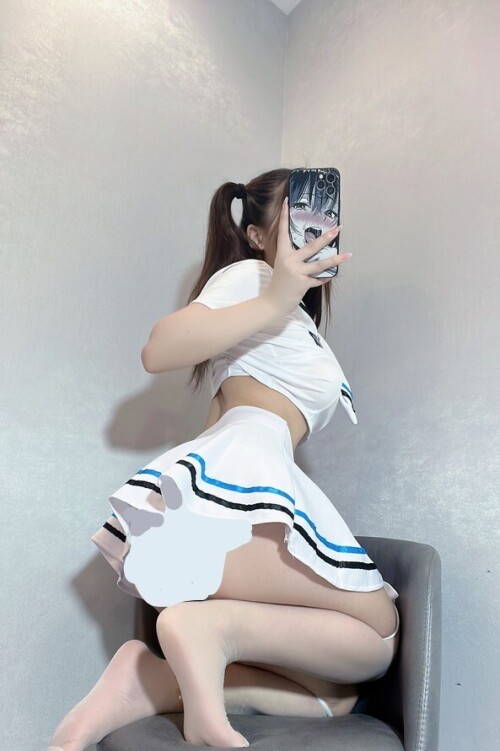 桃沢樱呀 - 性感辣妹 预览展示图 1