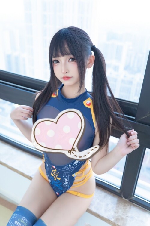 神楽坂真冬 - 咒术人偶 预览展示图 2