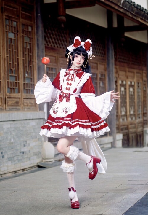 花甲conch - 兔兔战袍 洛丽塔 预览展示图 2