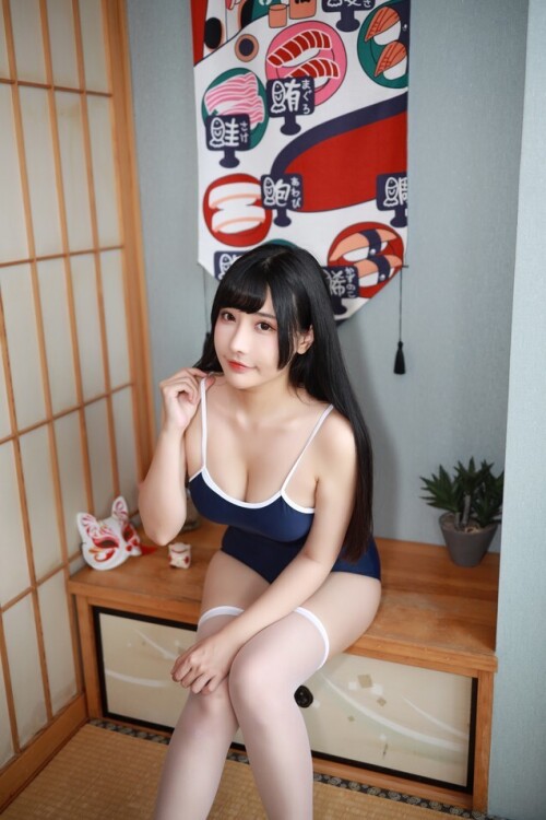 糖果果Candy - 12月舰长 预览展示图 5