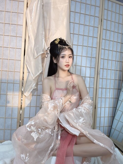 不呆猫 - 魅惑古风小娘子 预览展示图 1