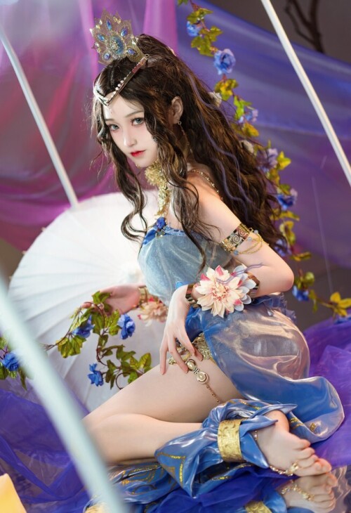 七米 - 迦南花无痕COS 预览展示图 4