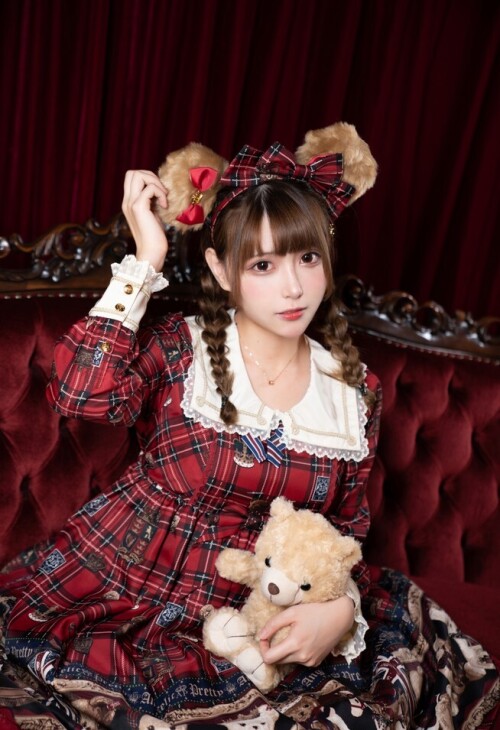 凛子酱 – Lolita 泰迪熊 [10P-24MB]