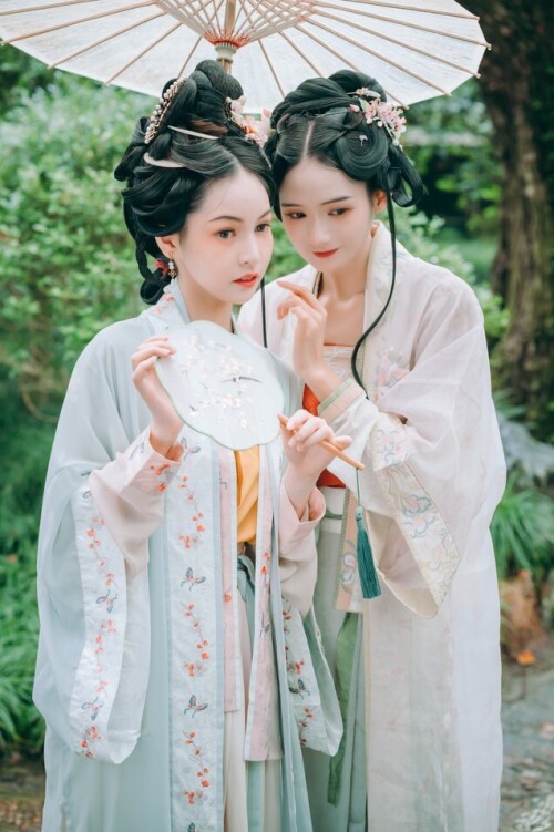 兔子Zzz不吃胡萝卜 – 更新3套作品集 预览展示图 3