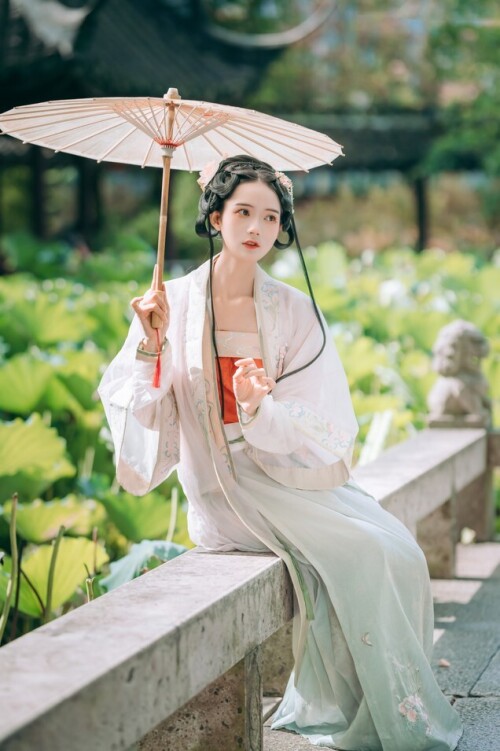 兔子Zzz不吃胡萝卜 – 更新3套作品集 预览展示图 4