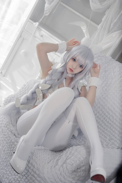 疯猫ss – 恶毒 [21P-239MB]