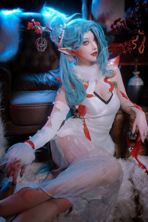 露兒大魔王 - 禁闭者 MBCC-S-948 娜恰 预览展示图 4