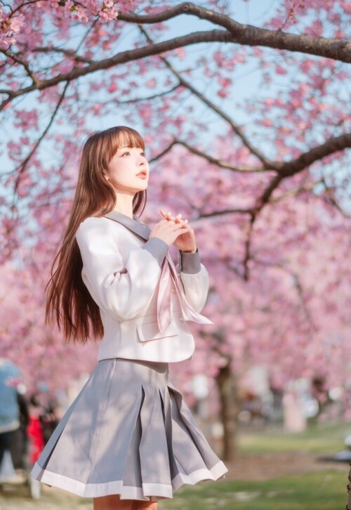 紫氯氯 - 樱花下的JK少女 预览展示图 2