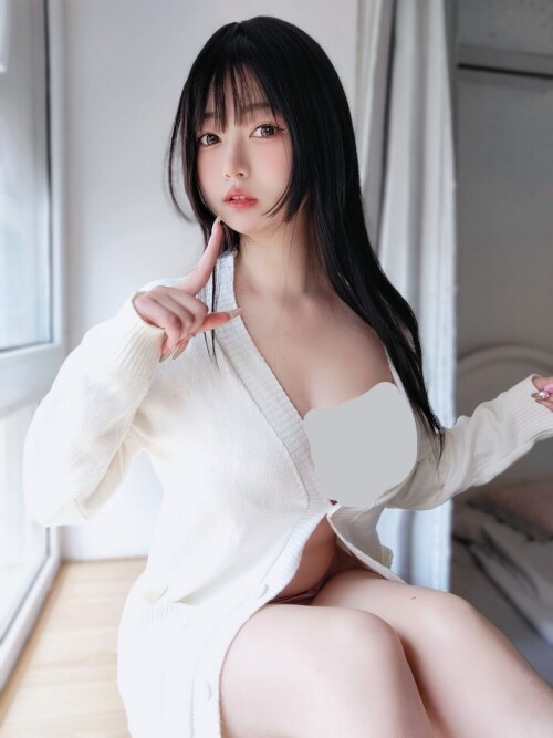 女主K - 素颜的清晨 预览展示图 2