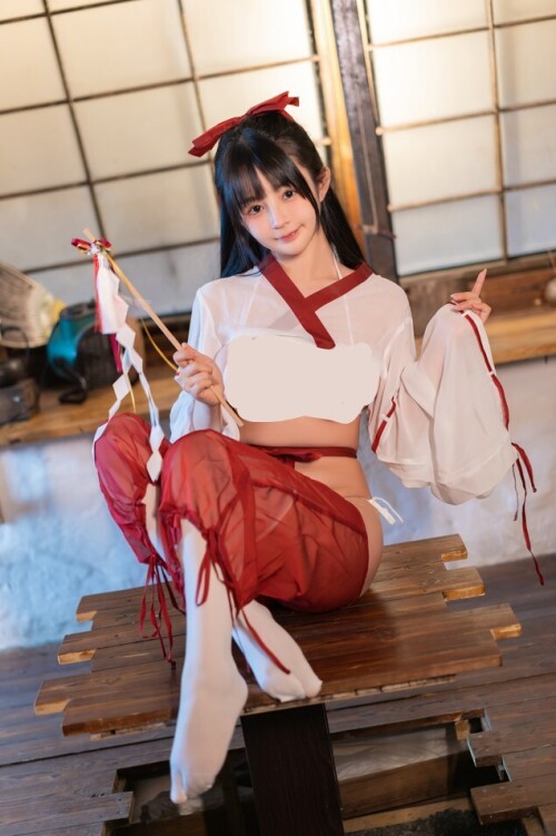 桜井宁宁 - 巫女 预览展示图 4