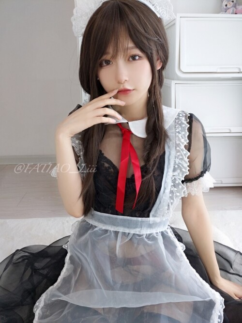 迷之呆梨 - 半透明メイド服 预览展示图 3