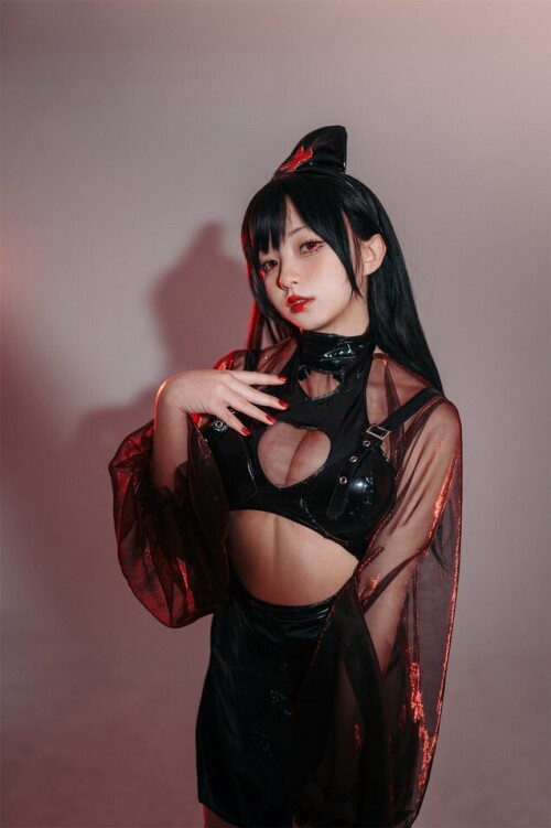 花铃 - 猩红护士 预览展示图 1