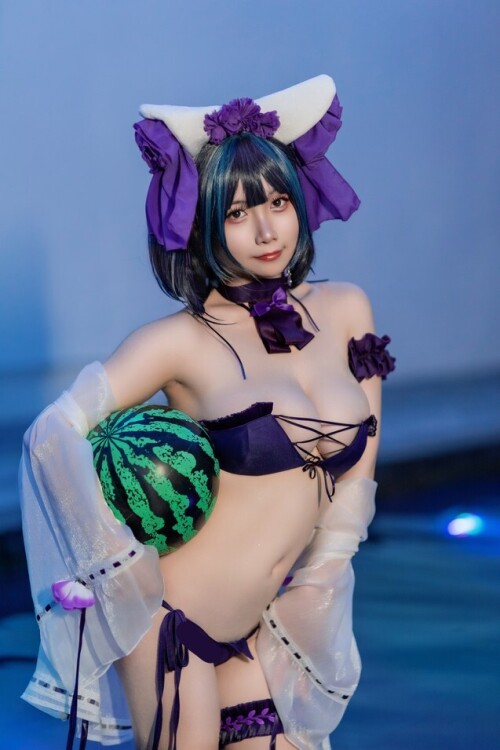 末夜787 - 舰长 柴郡泳装 预览展示图 3