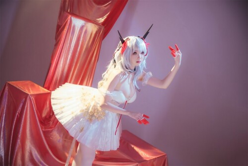 雪晴Astra - 明日方舟 W芭蕾 预览展示图 1