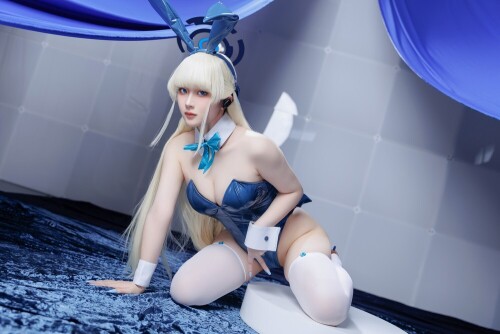 屿鱼 - Toki X 飛鳥馬トキ兔女郎 蓝色兔子 预览展示图 1