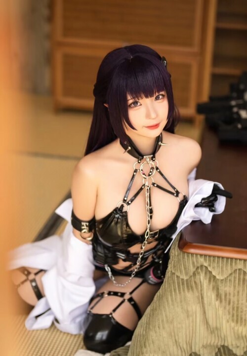 蠢沫沫 - 米哈拉女王 预览展示图 1