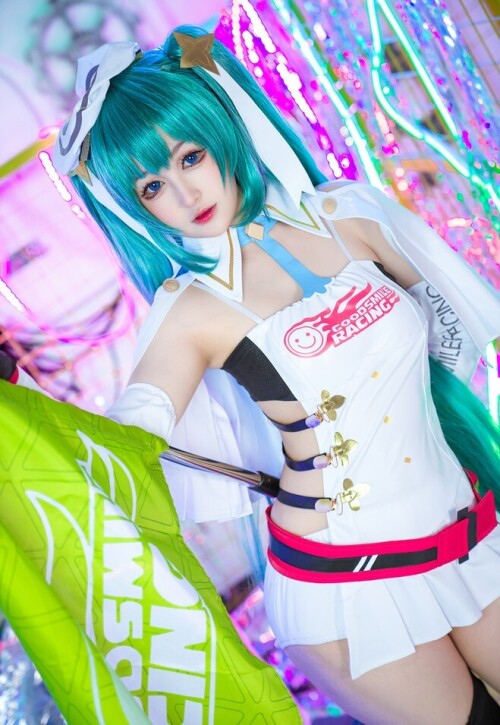 喵喵的喵吖 - 初音未来 预览展示图 2