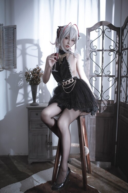 切切celia - 明日方舟 W 礼服 预览展示图 5
