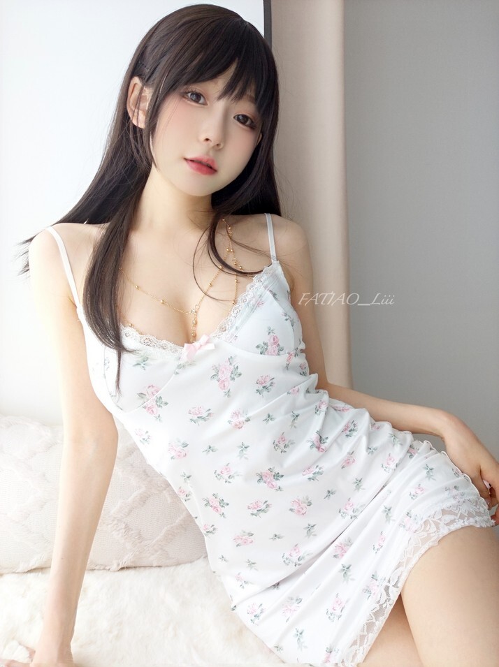 迷之呆梨 - 23.07月fantia会员订阅合集（全8期） [141P2V-281MB]