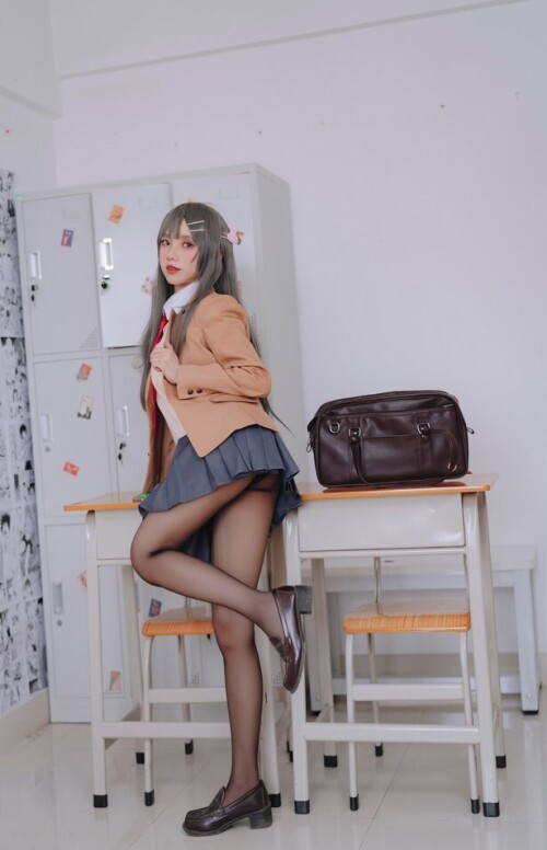 果咩酱w - 麻衣校服 预览展示图 2