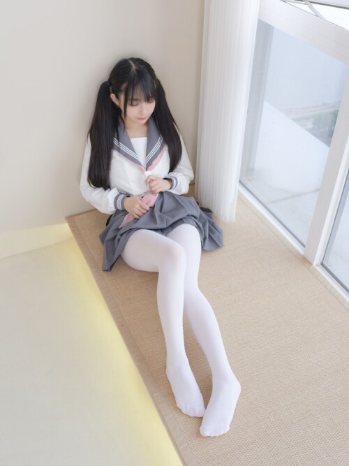 桜井宁宁 - 双马尾白丝JK 预览展示图 3
