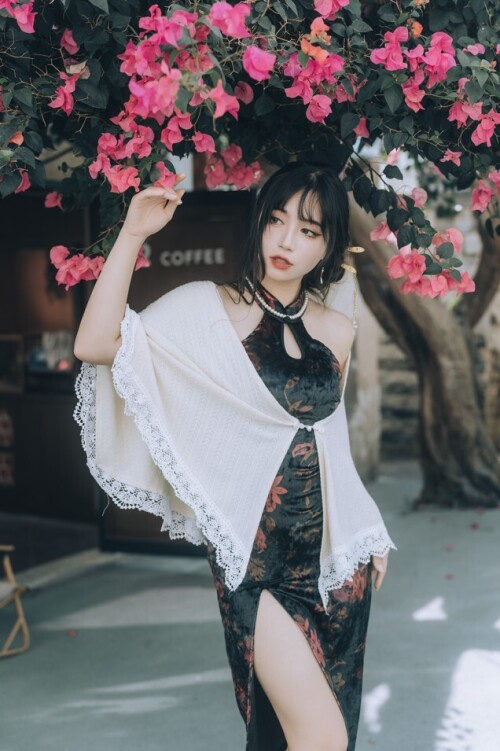 贰加六 - 国色天香 预览展示图 5