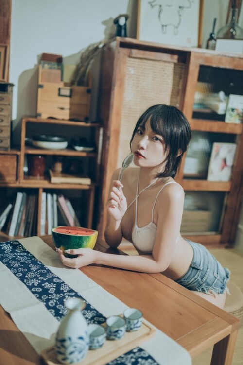 二佐Nisa - 夏日甜蜜 预览展示图 2