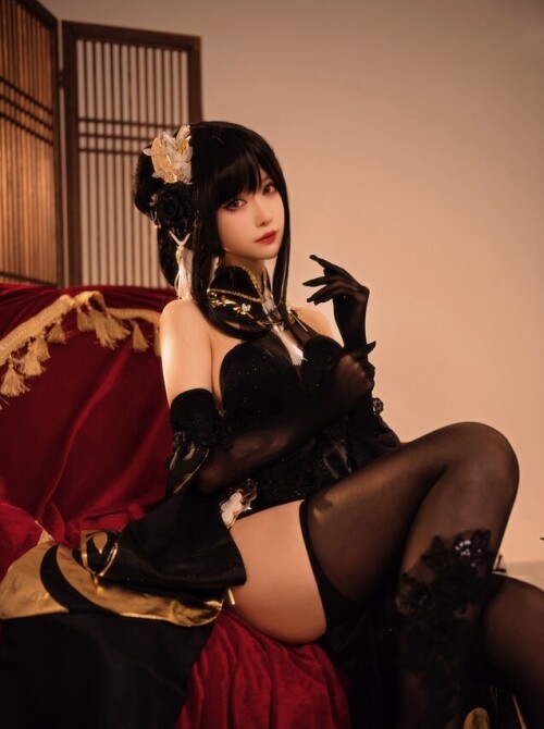 Shika小鹿鹿 –  碧蓝航线 镇海 奇奢花苑 [28P-183MB]