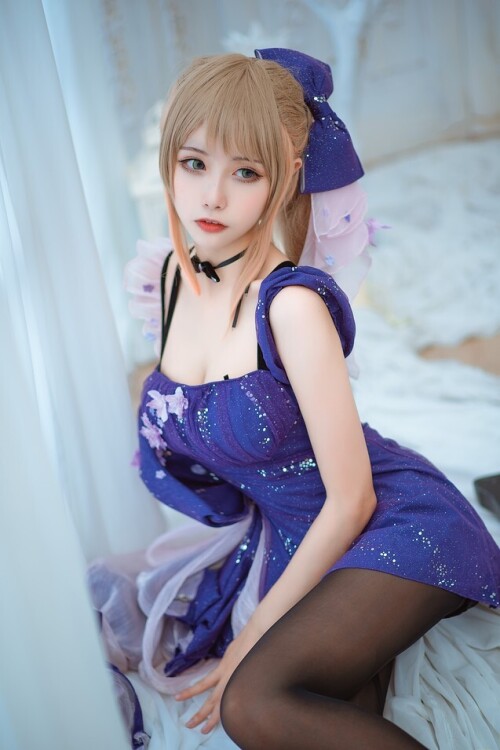 Momoko葵葵 - 少女前线K2 黎明之前 预览展示图 4