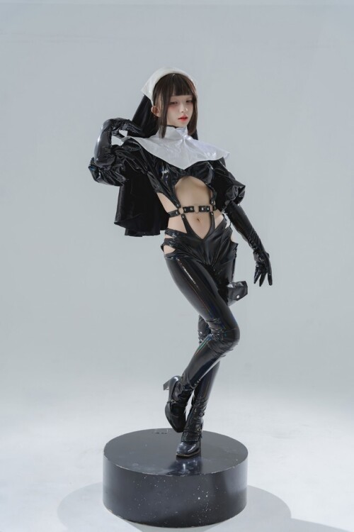 花铃 - 漆皮修女 预览展示图 5