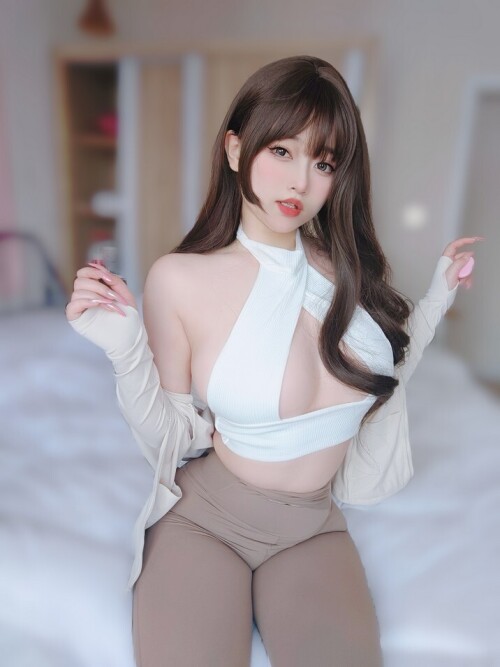 女主K - 瑜伽服 预览展示图 5
