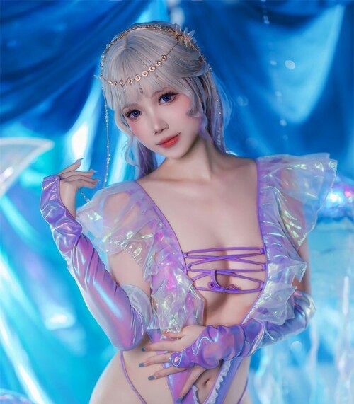雪晴Astra - 水母镭射泳衣 预览展示图 1