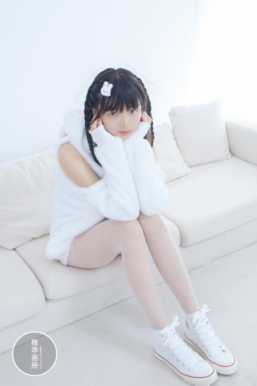 稚乖画册 – 晴空10 赤西夜夜 白丝双马尾 [80P1V-1.85GB]