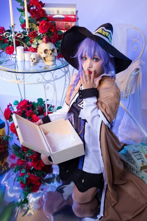 Umeko J - Roxy Migurdia 预览展示图 4