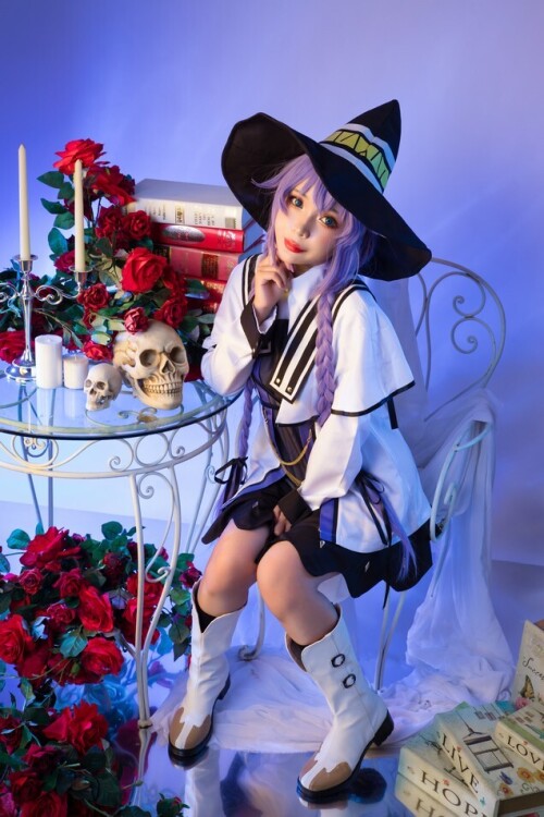 Umeko J - Roxy Migurdia 预览展示图 3