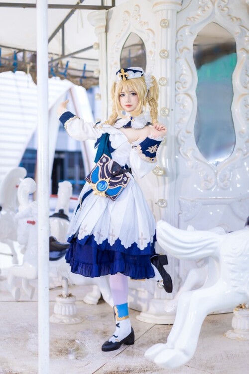 谷诗雨玲 - 芭芭拉cos 预览展示图 2