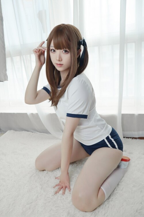 朝霧愛 - 体操服 预览展示图 2