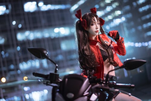 Sakiiii翎柒 – 机车凛 [9P-76MB]