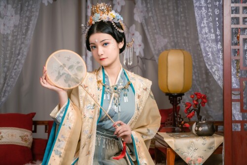 许枳 – 小公主 [21P-235MB]