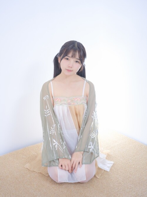 森萝财团 – 内部VIP系列 晴涩 16E4K [78P1V-6.13GB]