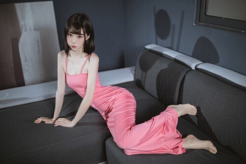 许岚LAN – 粉色长裙 [40P-296MB]