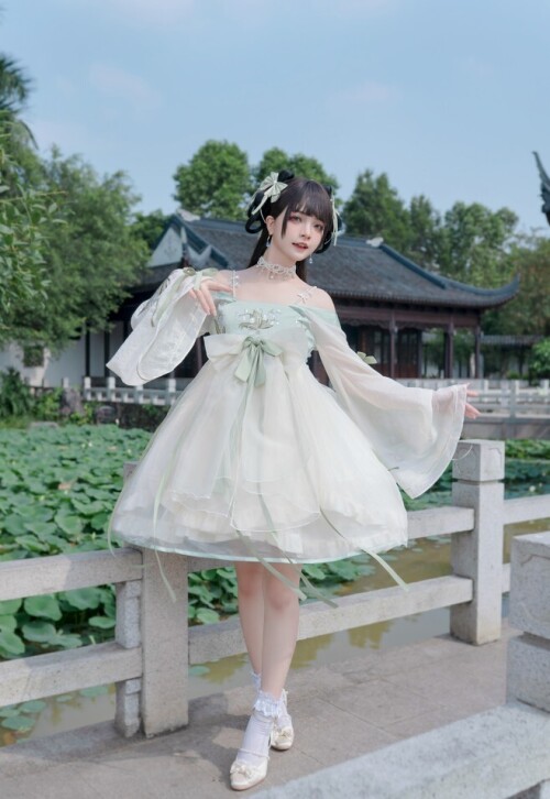 花甲conch - 采荷小师妹 预览展示图 3