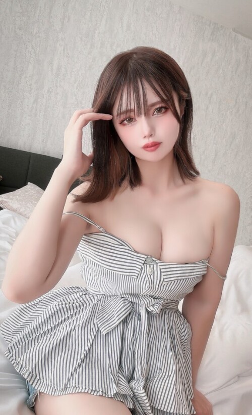 Uriうり - Fantia2022-10月会员订阅合集 预览展示图 3