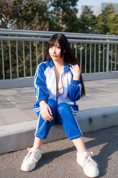 糖果果Candy – 户外校服 [142P-1.07GB]