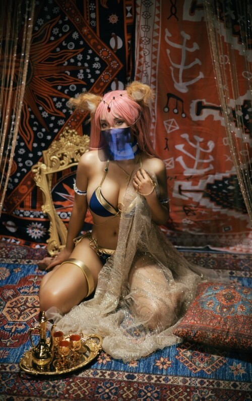 立花花 - 舰长 玉藻前 预览展示图 1