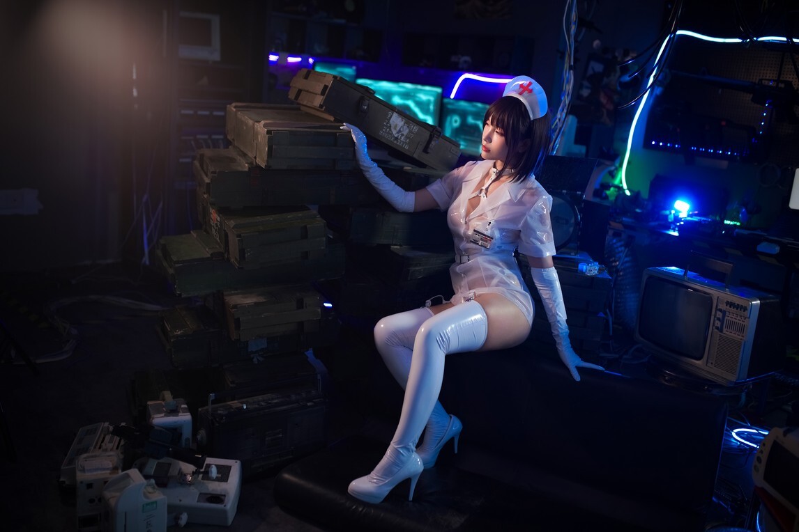 Neko-薇薇 – 透明护士 [51P-434MB]