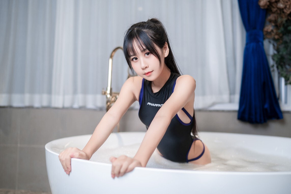 萌芽儿 - 竞泳 [29P-221MB]