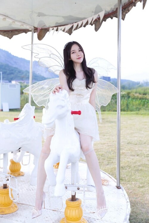 鱼子酱Fish - 遗失的羽翼 预览展示图 4