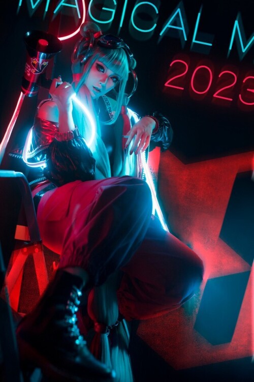 阿尔搭托盘 - Hatsune Miku (MAGICAL MIRAI 2023) 预览展示图 1